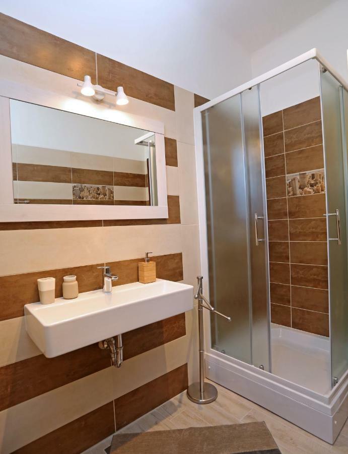 Hostel Mare Шибеник Номер фото
