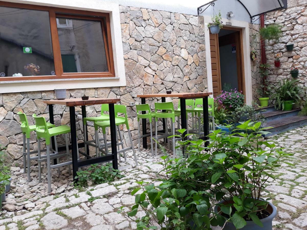 Hostel Mare Шибеник Екстер'єр фото